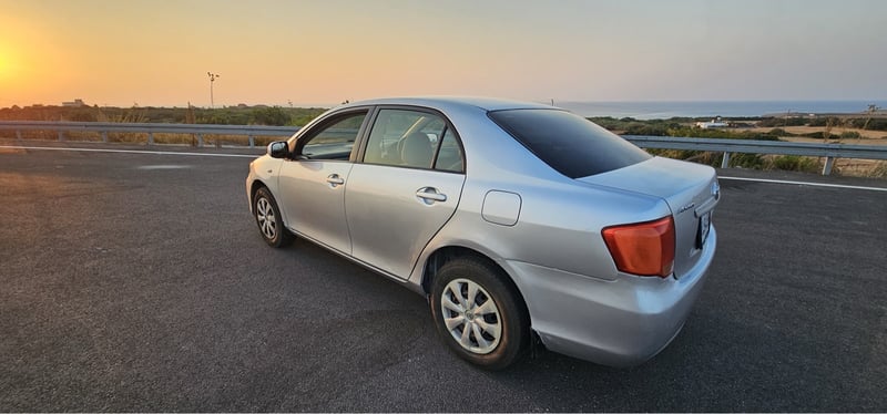 Toyota Corolla Axio — 4