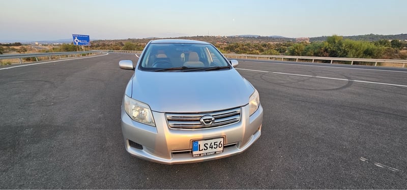 Toyota Corolla Axio — 6