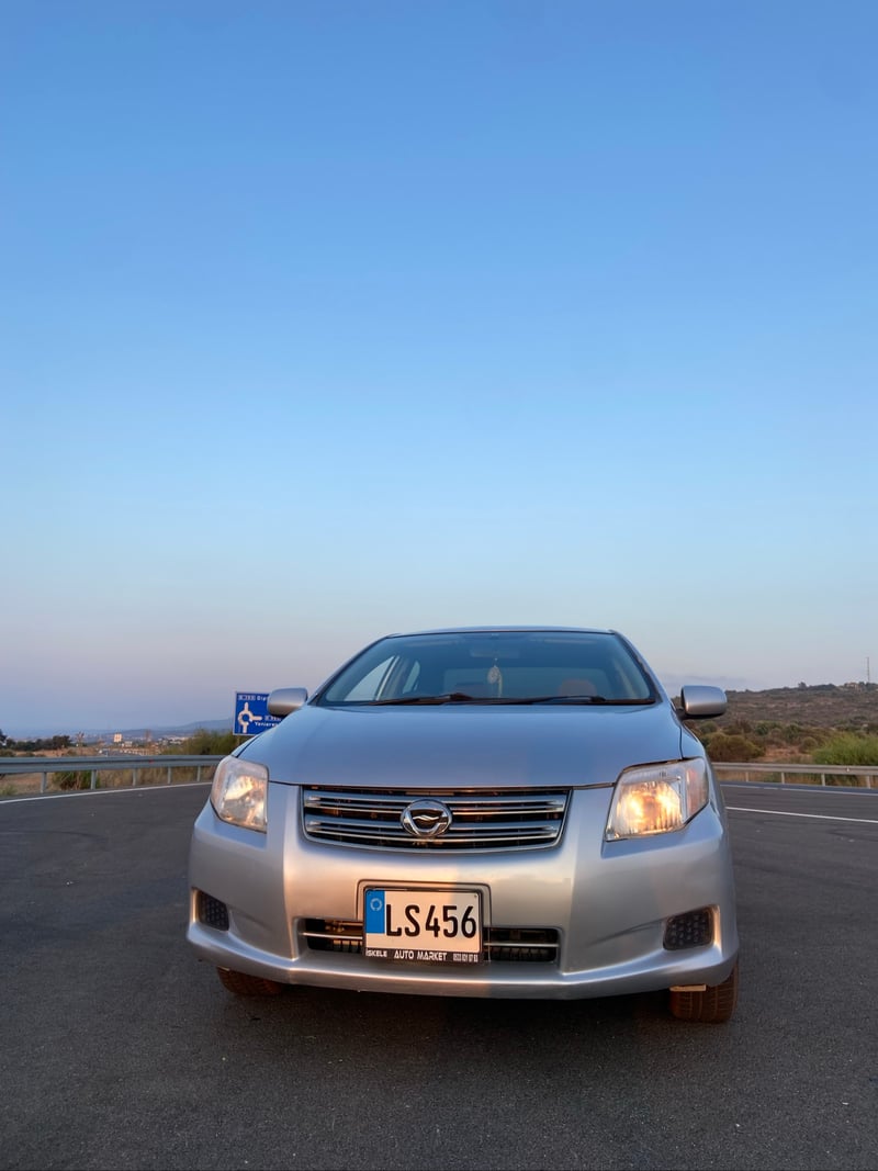 Toyota Corolla Axio — 10