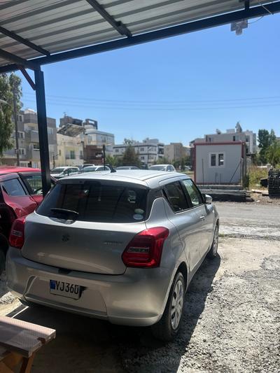 Suzuki Swift — 3
