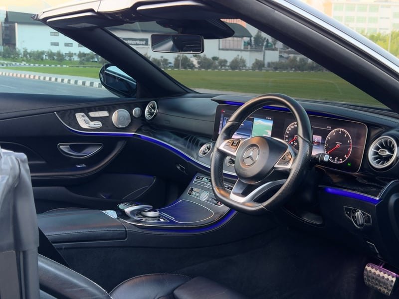 Mercedes-Benz E 300 Cabrio — 6