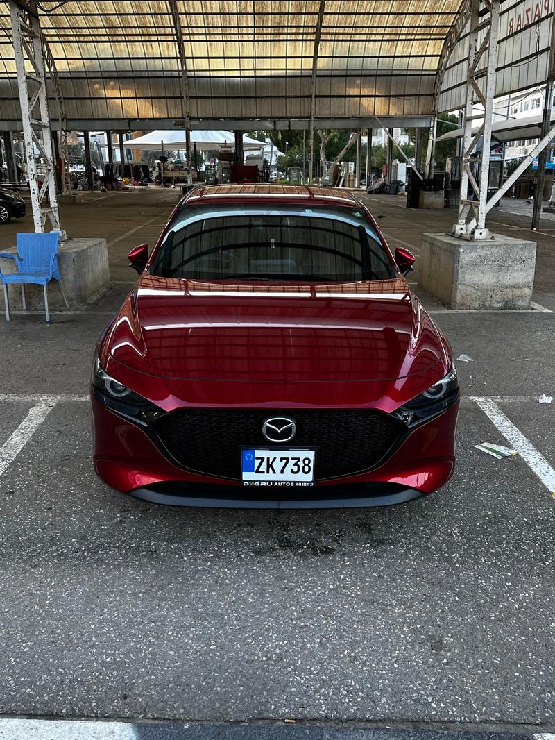 Mazda 3 — 1/10