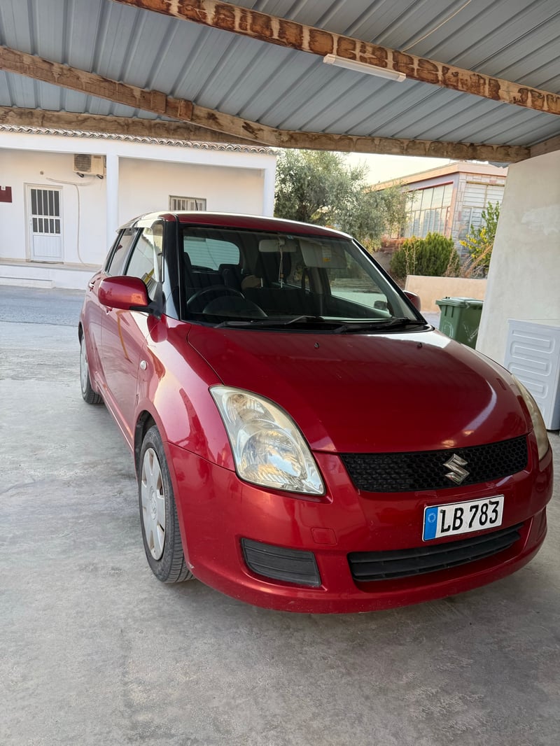 Suzuki Swift — 2