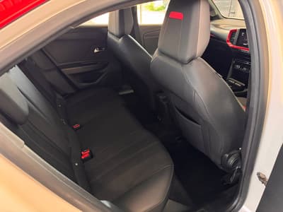 Vauxhall Mokka-e — 9