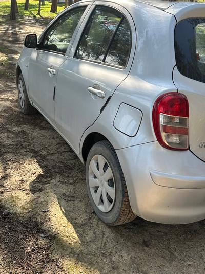Nissan March — 3