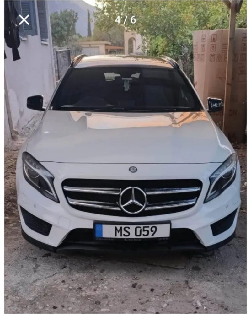 Mercedes-Benz GLA 200 — 1