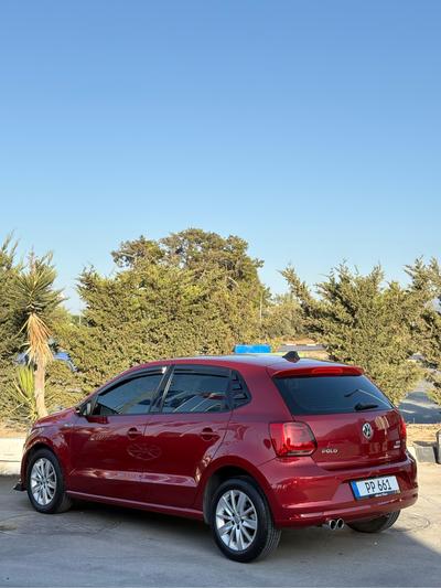 Volkswagen Polo — 4