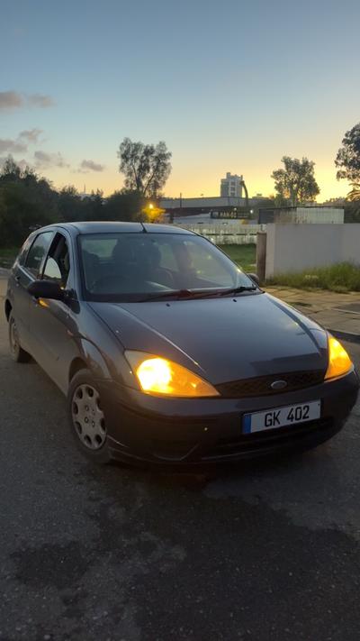 Ford Focus — 4
