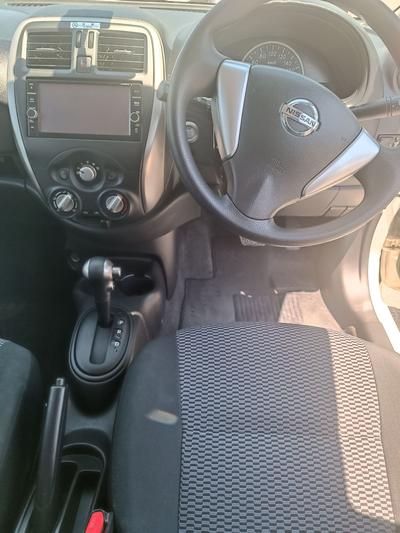 Nissan March — 7