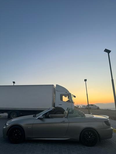 BMW 325i — 6