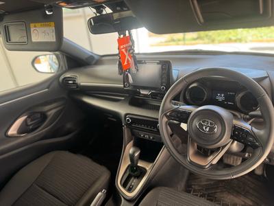 Toyota Yaris — 8