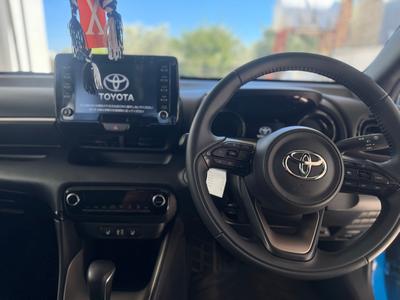 Toyota Yaris — 10