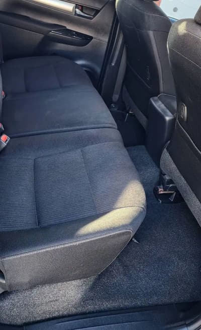 Toyota Hilux — 5