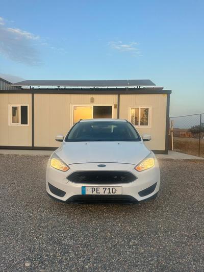 Ford Focus — 3