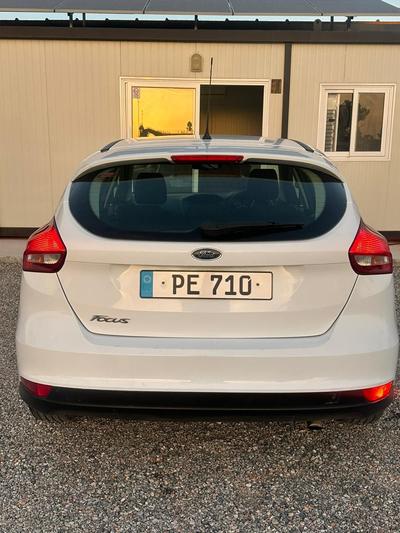Ford Focus — 5