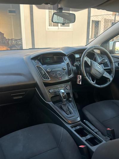 Ford Focus — 6