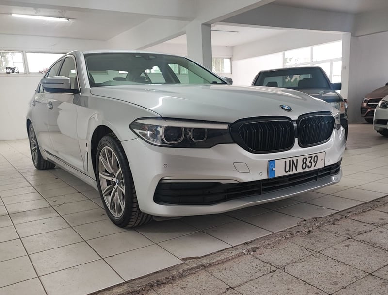 BMW 530e — 2