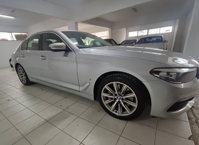 BMW 530e — 3