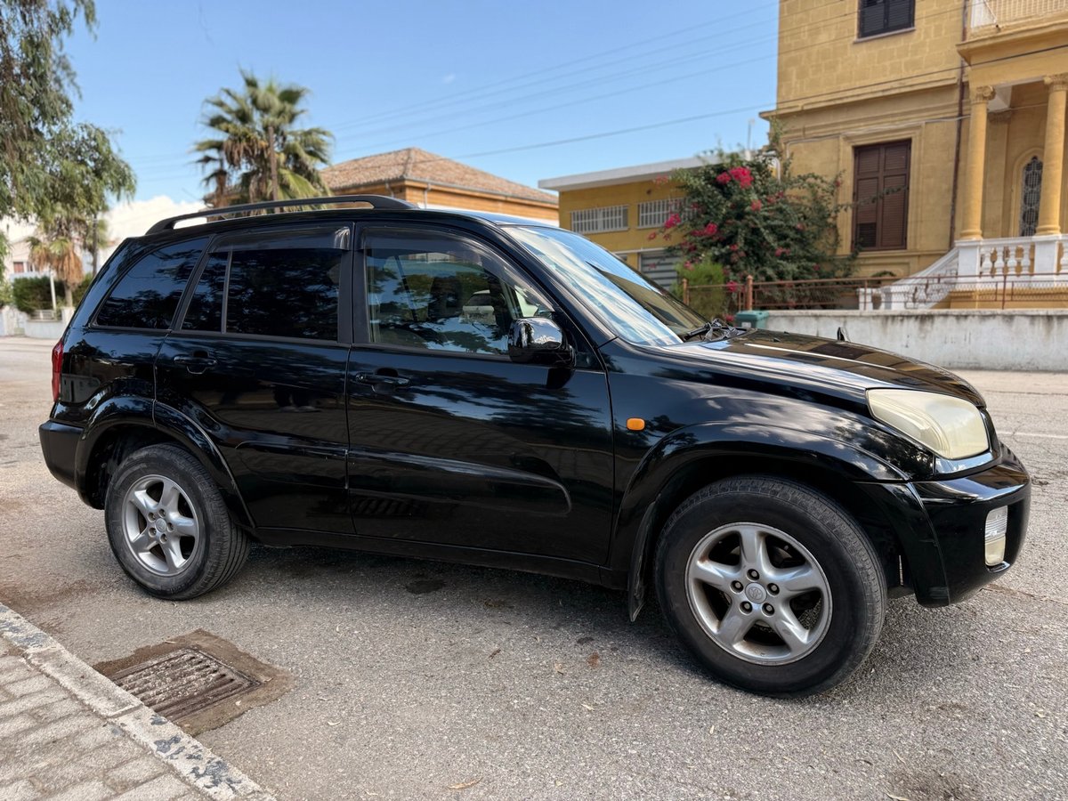 2003 Toyota Rav4 4