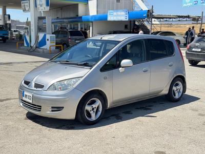 Mitsubishi Colt — 1