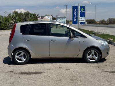 Mitsubishi Colt — 7