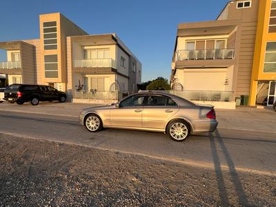 Mercedes-Benz E 270 — 2