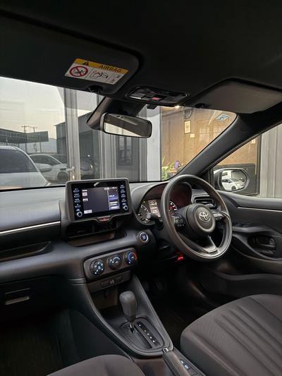 Toyota Yaris — 8