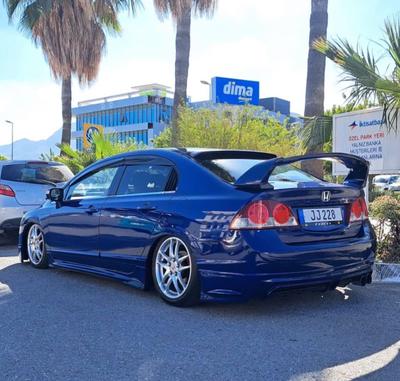 Honda Civic — 1