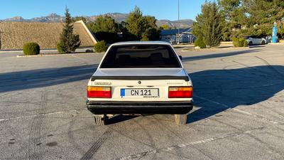Renault Broadway — 6