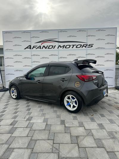 Mazda 2 — 5
