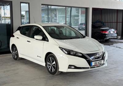 Nissan Leaf — 2
