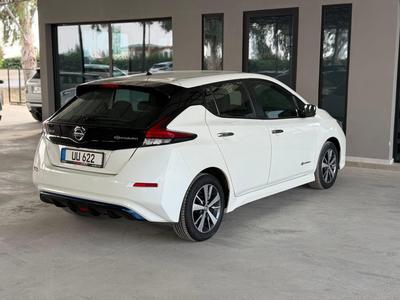 Nissan Leaf — 3