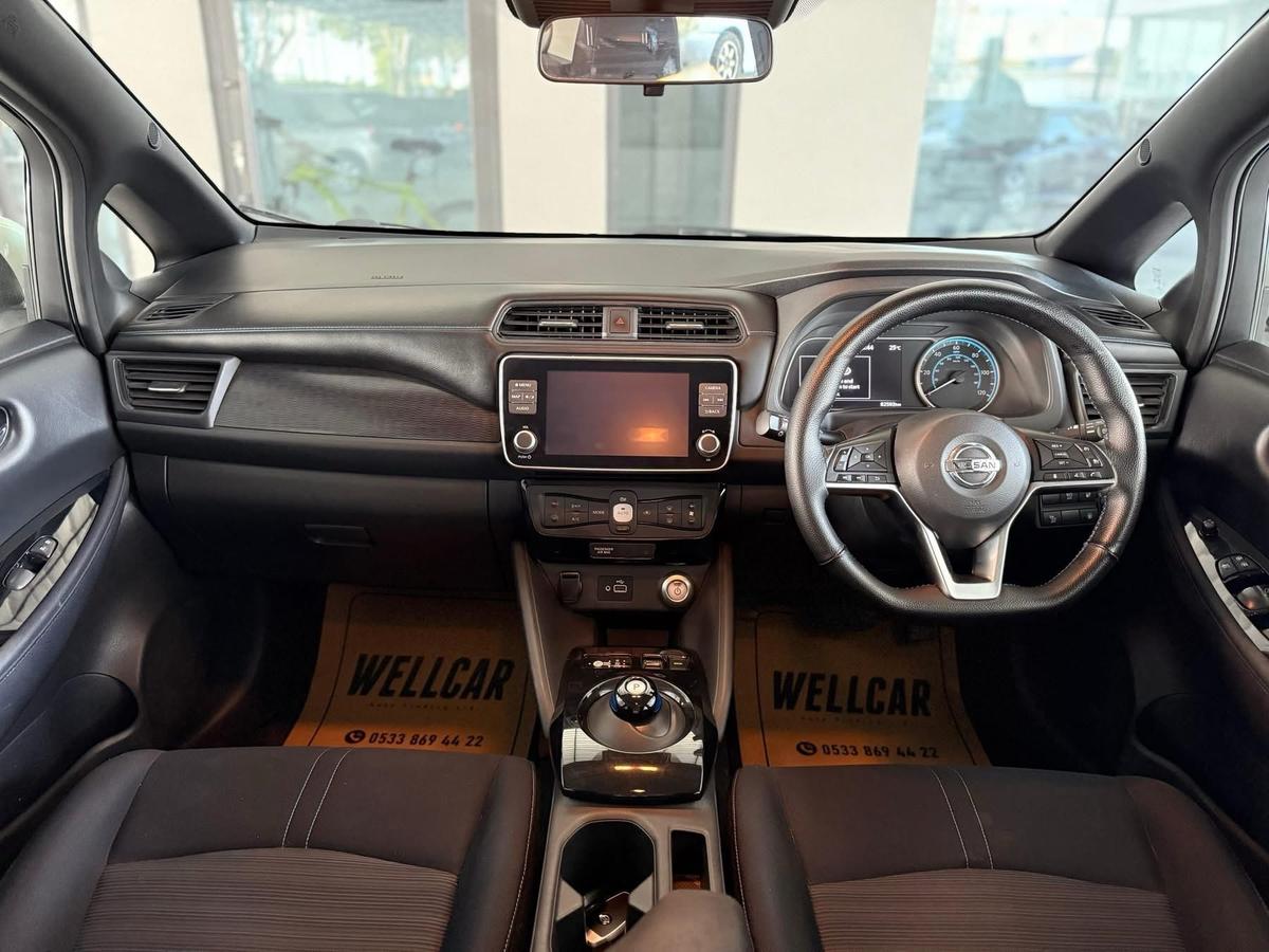 2020 Nissan Leaf 5