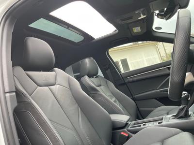 Audi Q3 — 8