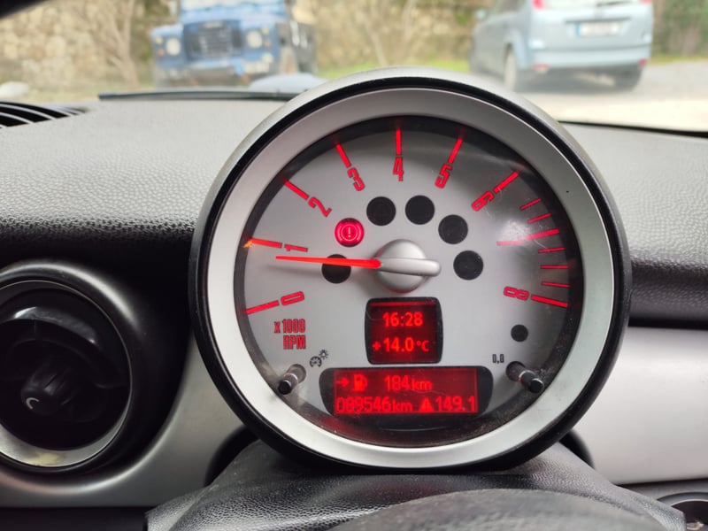 Mini Cooper — 4