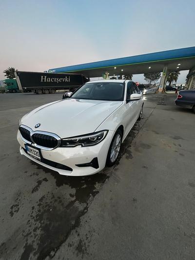 2019 BMW 320i