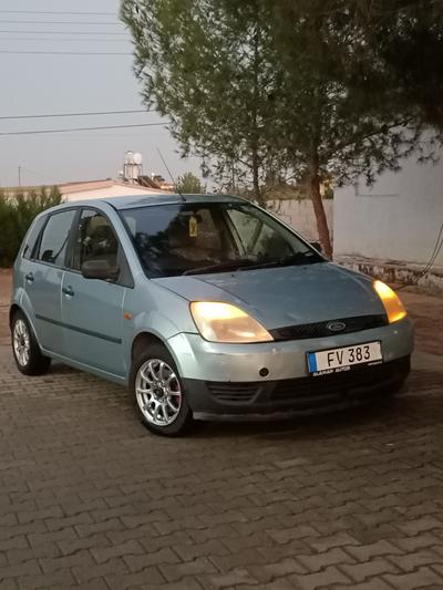 Ford Fiesta — 1