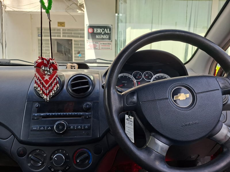 Chevrolet Aveo — 4