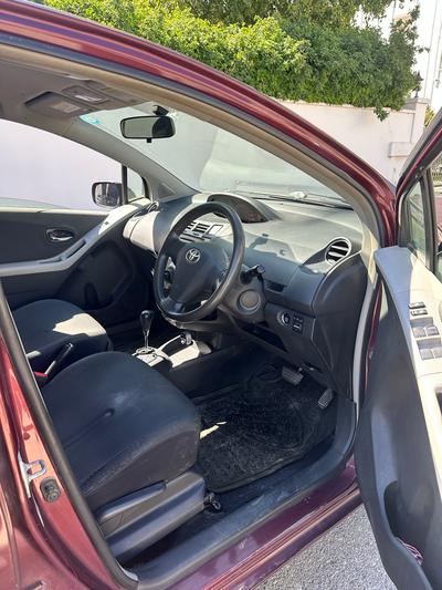 Toyota Vitz — 6