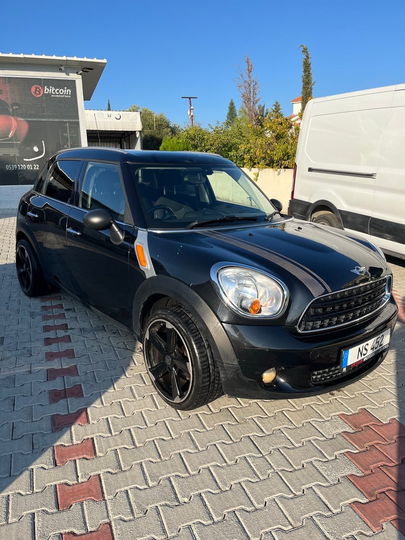 Mini Countryman — 1