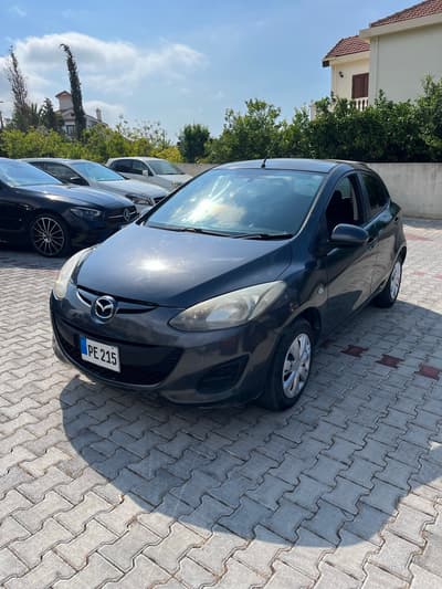 Mazda Demio — 3