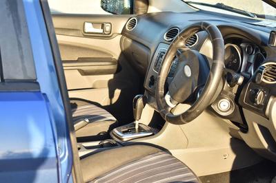 Ford Focus — 4