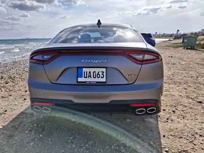 Kia Stinger — 6