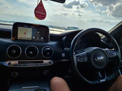Kia Stinger — 8