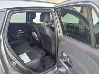 Mercedes-Benz GLA 180 — 5
