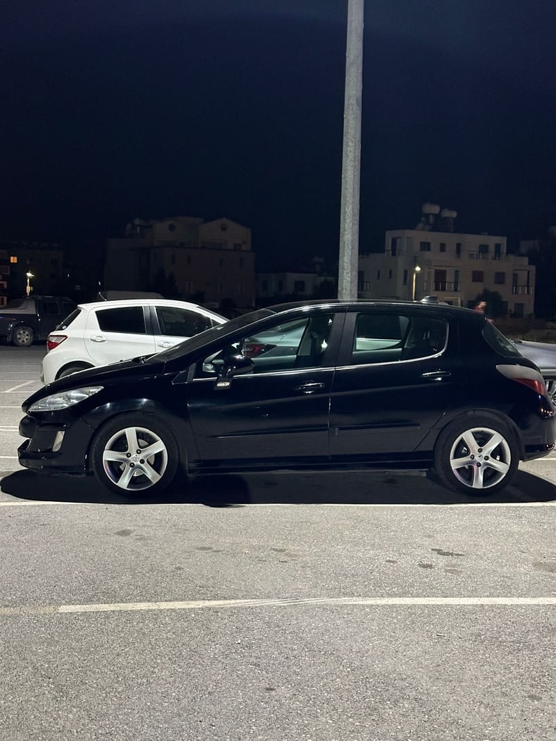 Peugeot 308