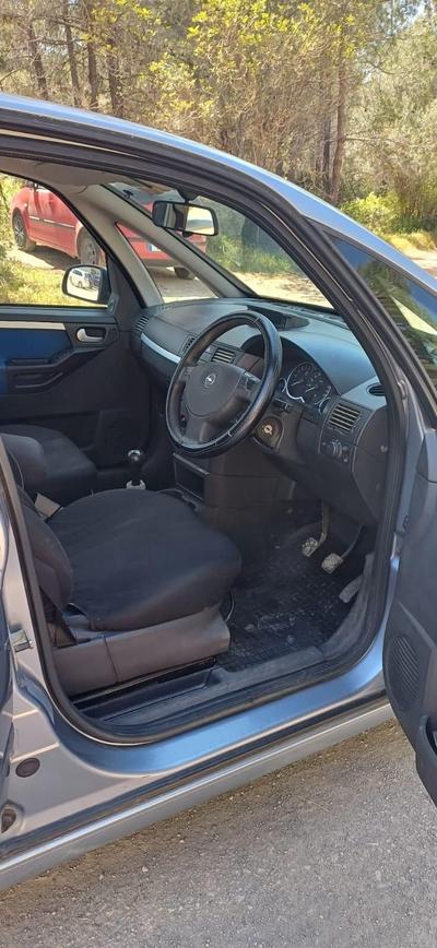 Opel Meriva — 8