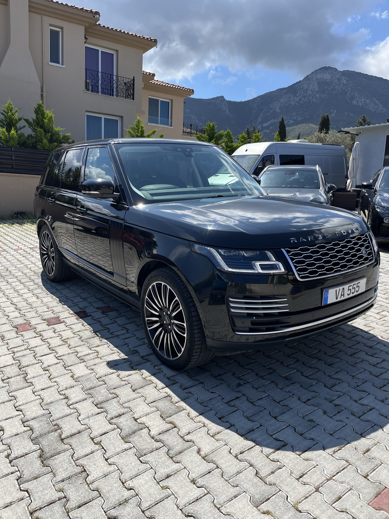 Land Rover Range Rover Vogue 2019 Satılık İkinci El - Thumbnail 2