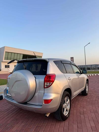 Toyota RAV4 — 6