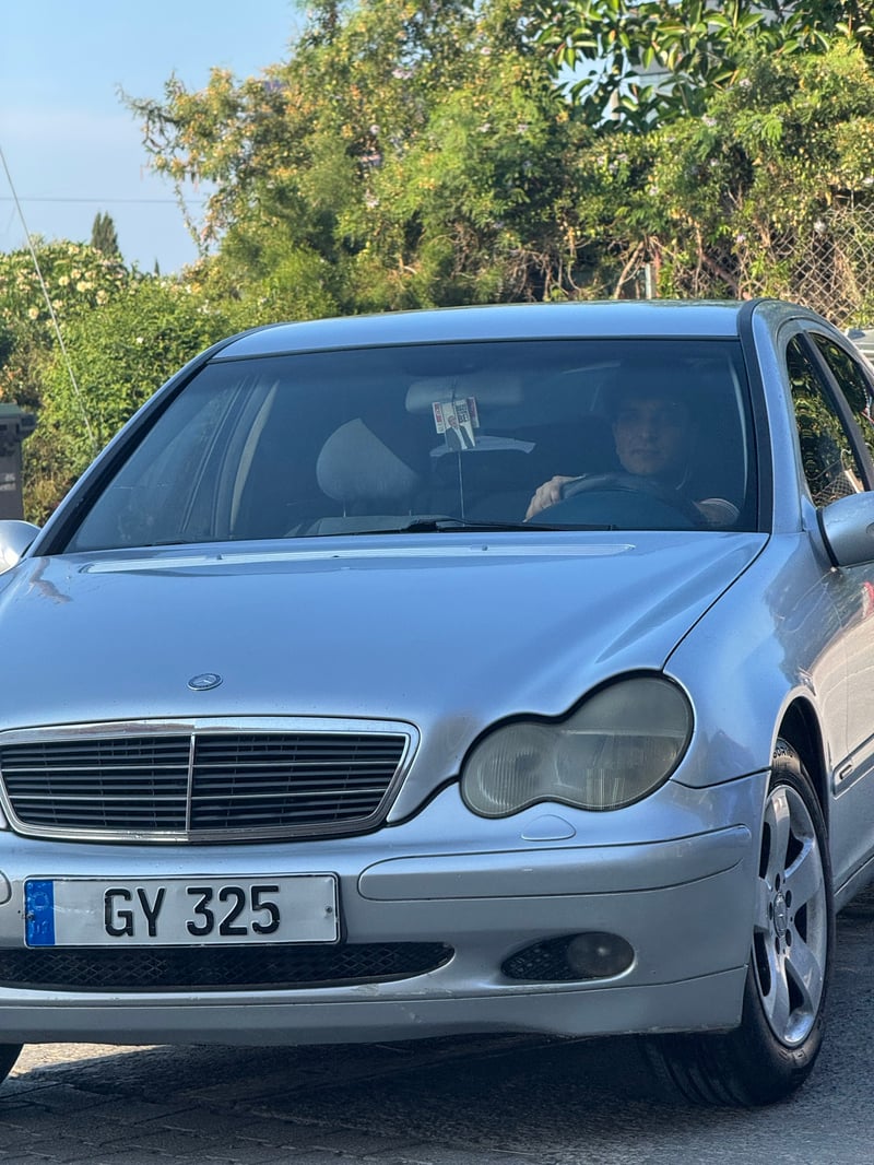 Mercedes-Benz C 200 — 5